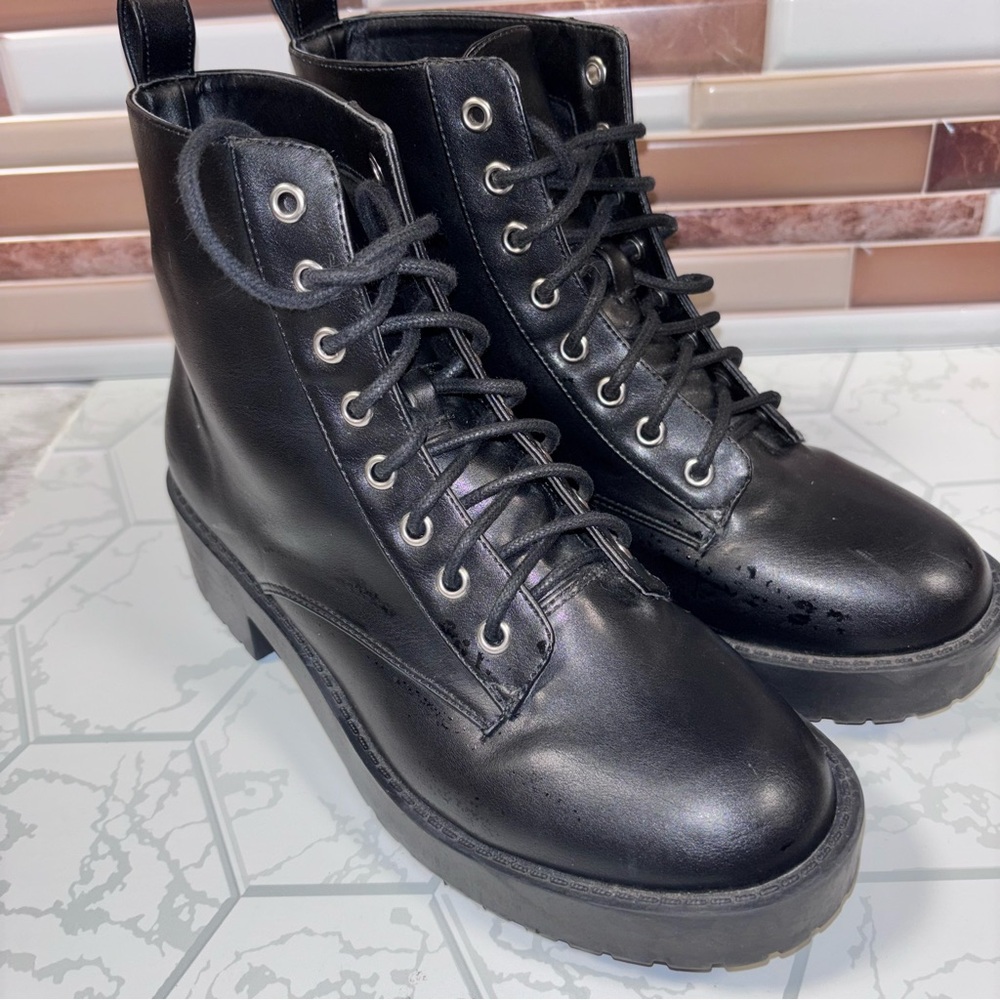 Size 37 (6.5) H&M Black Combat Lace-Up Boots